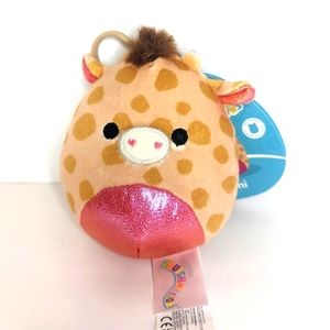 Squishmallow Zuni the giraffe clip